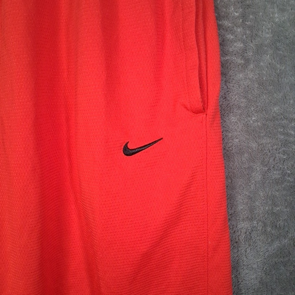 Nike Basketball Shorts Men XL Dry Fit Red Purple Black Stretchable Wiht Pockets - Picture 2 of 6